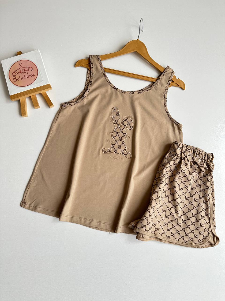 ست تاپ و شورتک گوچی